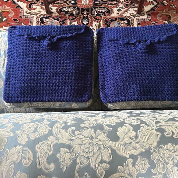 Hand Crafted Patriotic Knit Throw Pillow Cover 18 x 18 Crochet Blue White Stars - Picture 6 of 13